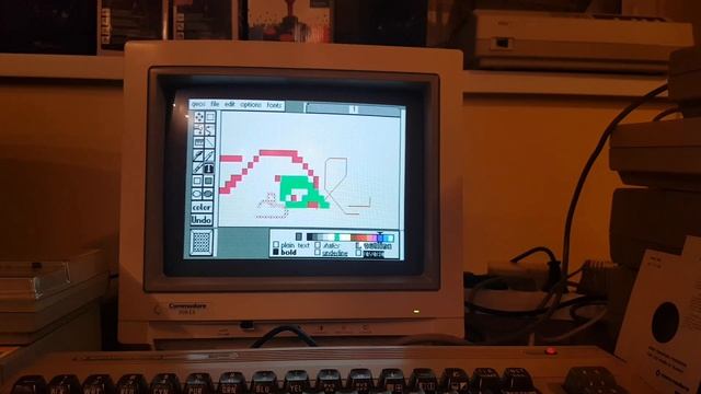Commodore 64 -=GEOS=- смотреть онлайн