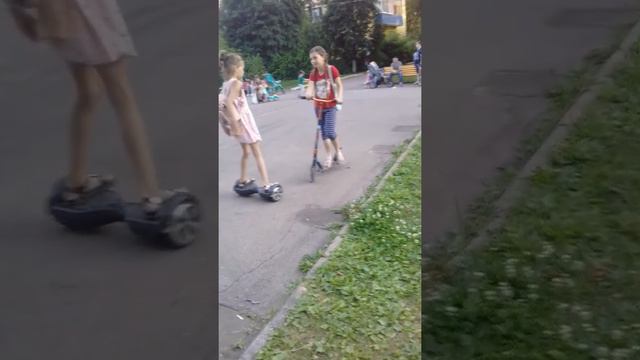 Песня Уходи дверь закрой смотреть онлайн