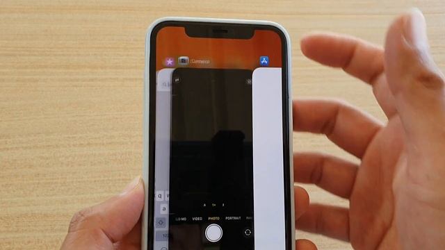iPhone 11 Pro: How to Close Open Apps Without Home Key смотреть онлайн