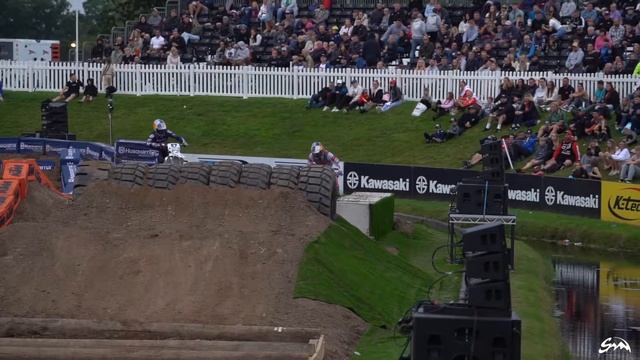 BILLY BOLT Vs JONNY WALKER || IS THIS THE MOST FUN ENDUROCROSS TRACK YET?