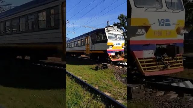 Электричка на скорости в Киеве. #киев #электричка смотреть онлайн