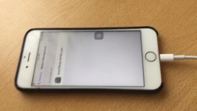 Pangu jailbreak released! iOS 9.3.2 and 9.3.3! Finally! смотреть онлайн