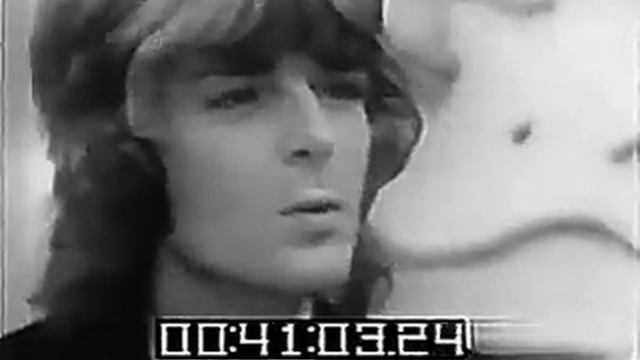 Pink Floyd - "Apples And Oranges" смотреть онлайн