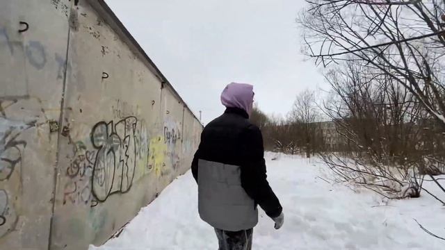 Паркур зимой.Сальто в снег с гаража. Паркур влог смотреть онлайн