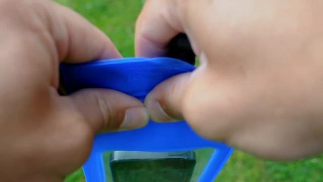 How to Properly Close Your E-Merse Waterproof Case смотреть онлайн