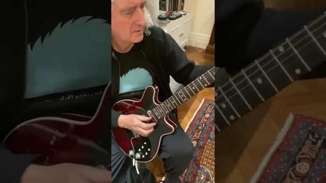 Brian May: 'LAST HORIZON' MicroConcertino number 5 - 23 March 2020 смотреть онлайн