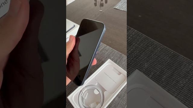 Распаковка Iphone 15 pro смотреть онлайн