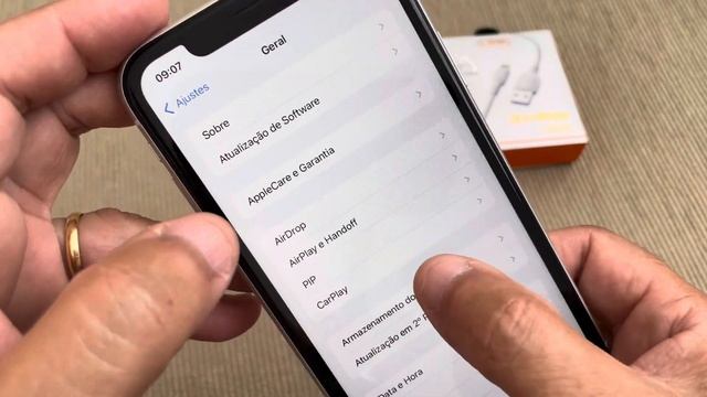 iPhone XR 64GB Branco A1984 Raridade!! смотреть онлайн
