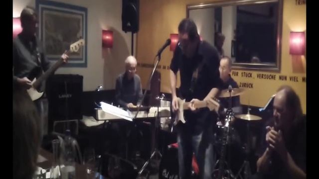Out Of The Blues - I Loved Another Woman смотреть онлайн