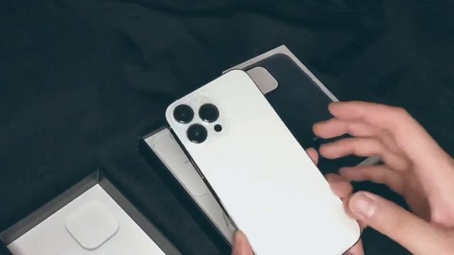 After a month, it is finally here!!! (Iphone 13 Pro Max - Silver) (Quick Unboxing) смотреть онлайн