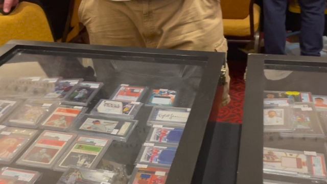May 2022 Big Apple Trading Card Show Review смотреть онлайн