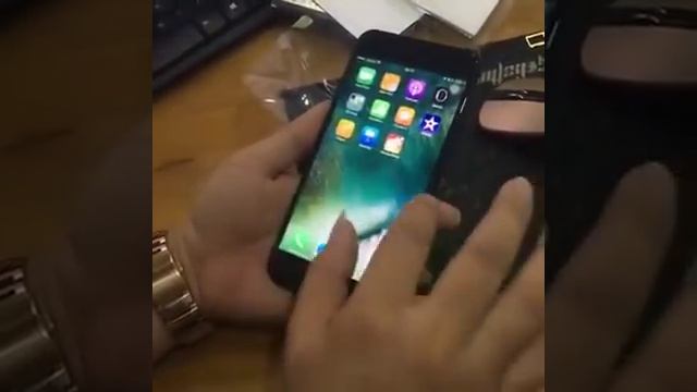 Đập hộp: iPhone 7 PLUS 128GB màu đen Jet Black đầu tiên tại Lạng Sơn (16/9/2016) смотреть онлайн