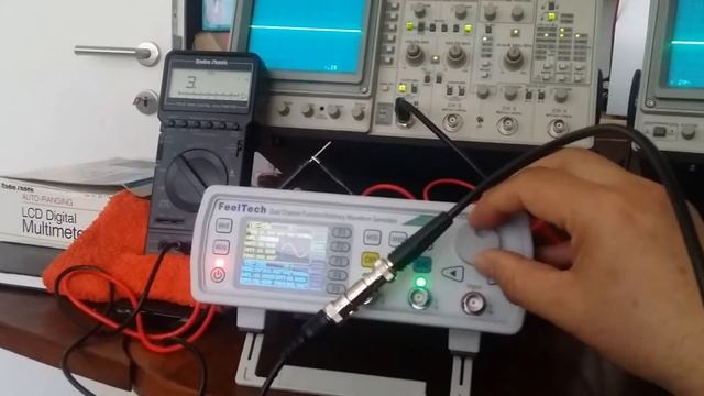 FeelTech 6600 wave generator no output signal Part 2 смотреть онлайн