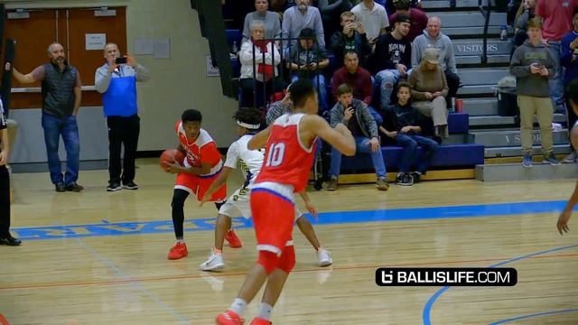 The Zion Williamson Show IS BACK and He’s WEARING WHAT?! смотреть онлайн