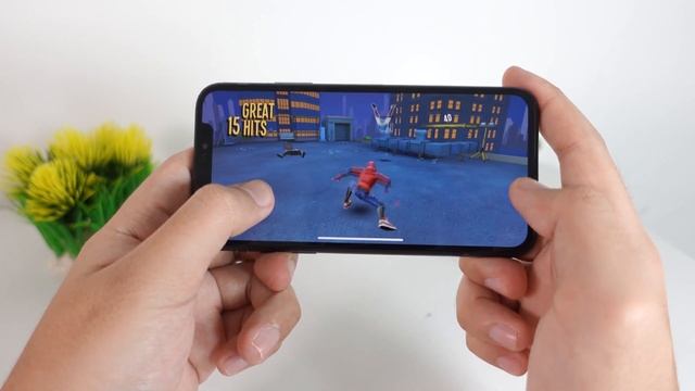 iPhone XS អាចទៅរួចសម្រាប់ឆ្នាំ 2022 អត់? រូបរាងថ្មីជាមួយខាងក្នុងដដែល смотреть онлайн