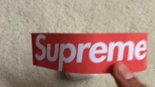DIY SUPREME AIRPODS CASE(part 1) смотреть онлайн