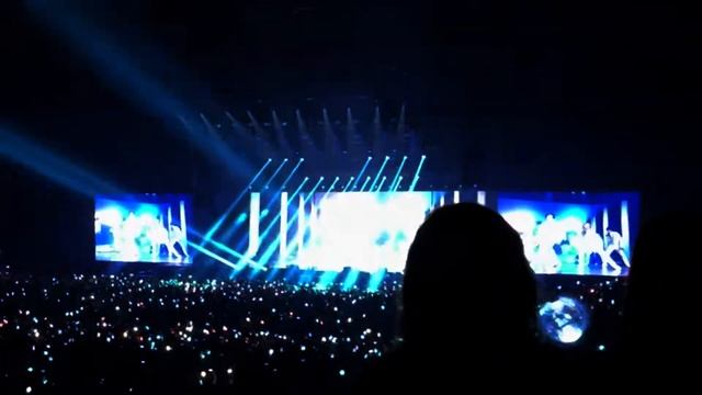 ATEEZ CONCERT IN BERLIN || Vlog ✨ смотреть онлайн