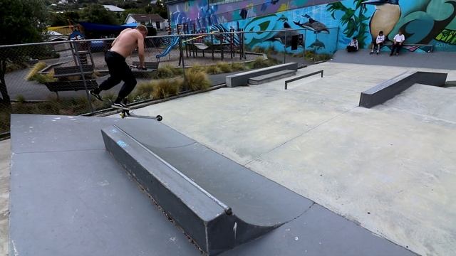 BEAUTIFUL SKATE PARK IN NEW ZEALAND смотреть онлайн