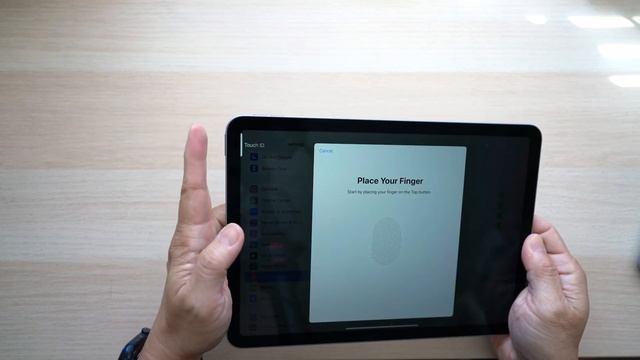 Sky Blue iPad Air 4 Hands On | The One to Get! смотреть онлайн