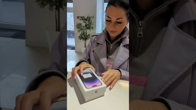 Распаковка iPhone 14 Pro Max в фиолетовом цвете 💜 смотреть онлайн