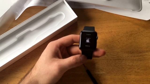 Apple Watch 42mm Unboxing and activation смотреть онлайн