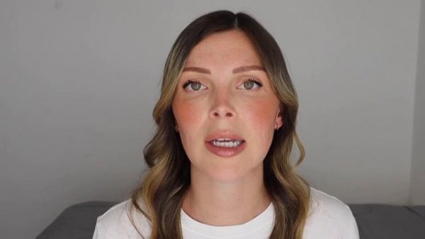 WHAT'S ON MY MINIMALIST iPHONE 10 + TIPS FOR A MINIMAL PHONE ***20 APPS ONLY?!*** Minimalism + Tech