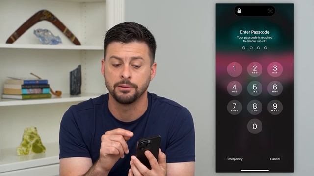 How To Show Emergency Contacts On iPhone Lock Screen смотреть онлайн