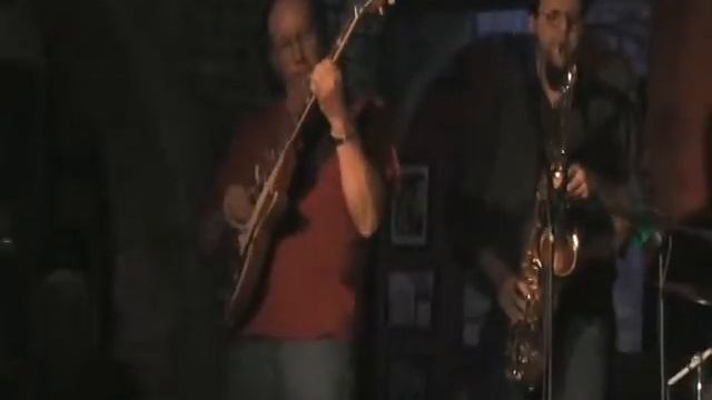 One Bad Apple (guitar solo).mp4 смотреть онлайн