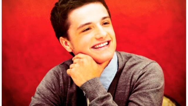 Josh Hutcherson VS Alexander Ludwig! смотреть онлайн