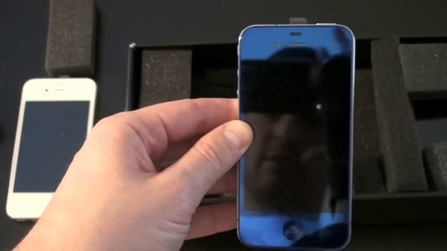 Red, Blue & White iPhone 4 Unboxing! смотреть онлайн