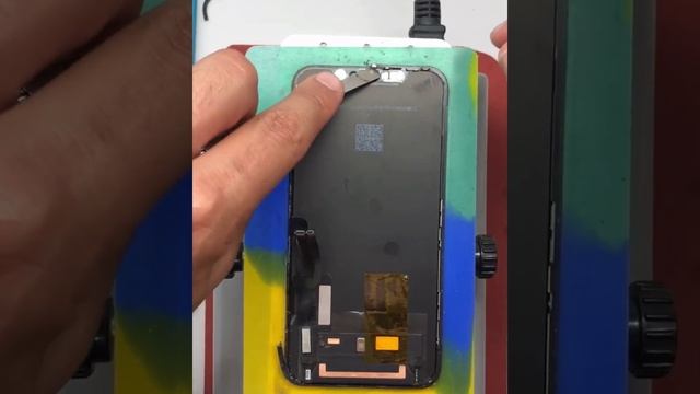 Como tirar o aro de iPhone XR e iPhone 11 смотреть онлайн