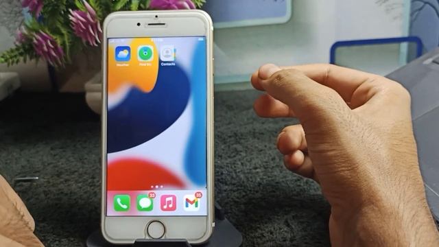How To Hold Call in iPhone | How To Keep Call On Hold in iPhone | Hold Call On iphone | смотреть онлайн
