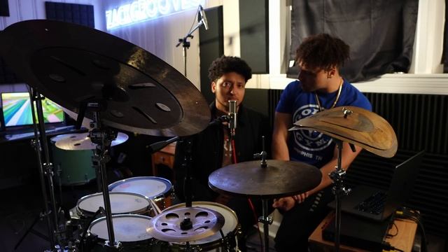 7 Things I WISH I Learned in Music School смотреть онлайн
