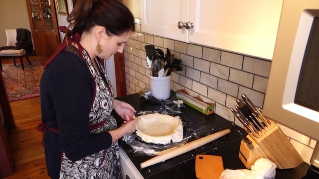 Cow Pies - How to Make Apple Pie смотреть онлайн