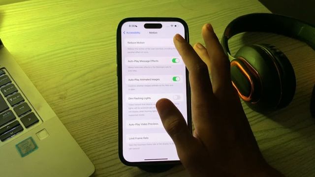 How To Fix Keyboard Lagging Issue On iPhone 15, 15 Pro 15 Pro Max смотреть онлайн