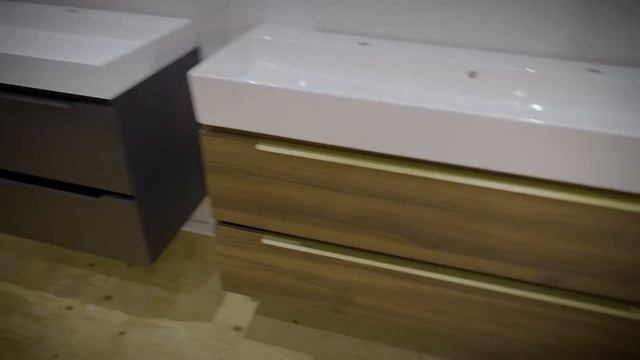 SNEAK PREVIEW BATHROOM NOVELTIES 2021 смотреть онлайн