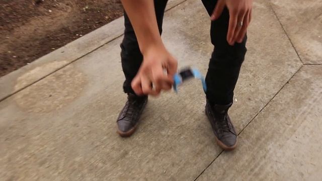 Apple Watch Sport Drop Test & Durability Scratch Test смотреть онлайн