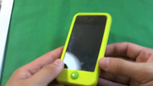 Switcheasy Colors for iPhone 4 смотреть онлайн