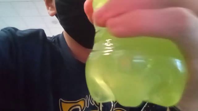 Mtn Dew Thrashed Apple Review смотреть онлайн