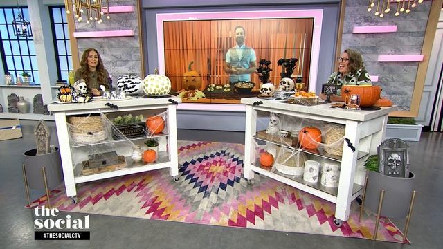 Freaky food and devilish décor ideas for your creepy Halloween bash | The Social смотреть онлайн