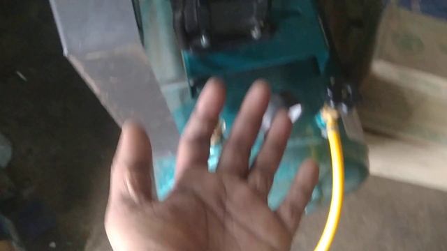 मेरे air compressor के टैंक से 1 लीटर पानी निकला , हवा मशीन 400 प्वाइंट Tezz brand air compressor смотреть онлайн
