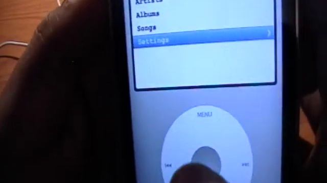 How to Get iClassic (iPod Classic Emulator/Simulator) for FREE on Your iPod Touch and iPhone смотреть онлайн