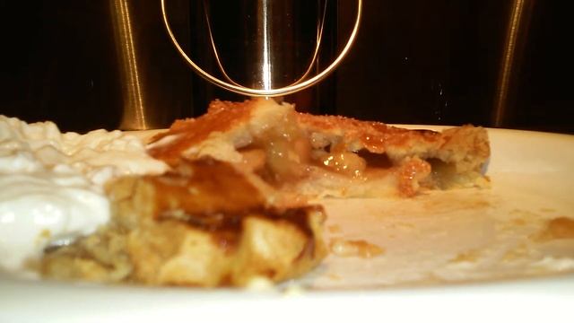 Hot Apple Pie + Whipped Cream - A.S.M.R. смотреть онлайн