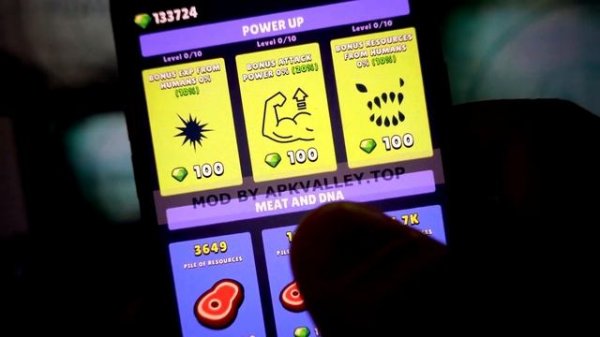 Alien Invasion Hack: Unlimited Crystals MOD for iOS/Android! 🛸💎