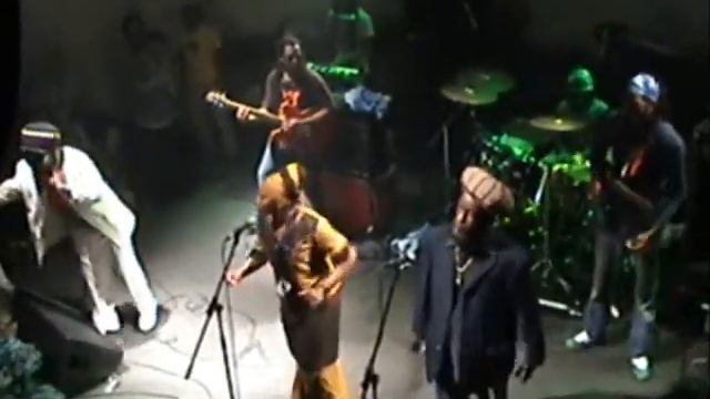 Black Uhuru in Portugal - Happiness смотреть онлайн