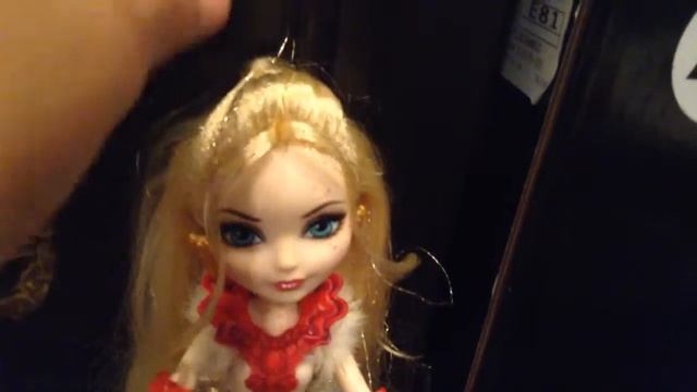 Ever After High Thronecoming Apple White Doll Review смотреть онлайн