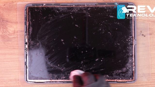 IPad PRO 11 (A2377) DOKUNMATİK ÖN CAM YENİLEME (GLASS REPLACEMENT) смотреть онлайн