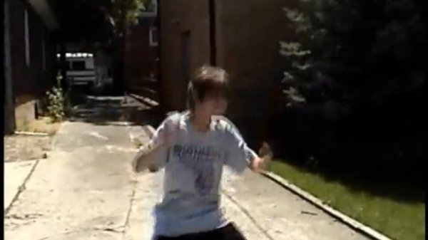 cool kids dance to electric six