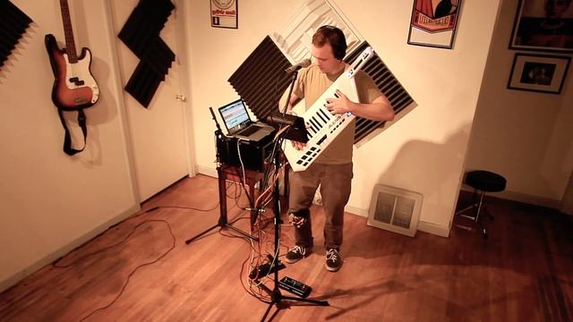 Gavin Castleton - Hot Knife (Fiona Apple looping cover) with VoiceLive Touch 2 смотреть онлайн