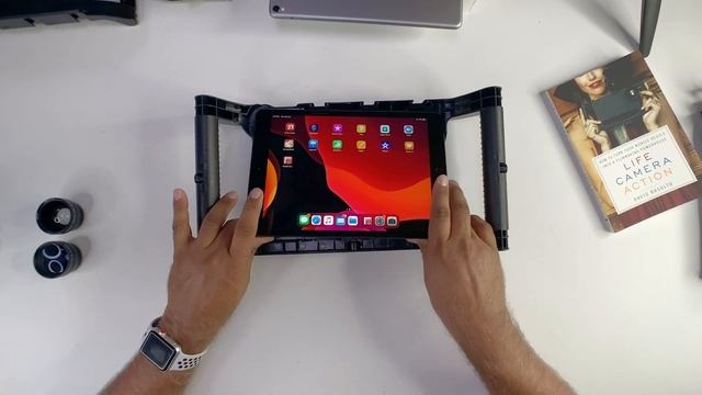 Testing the iPad 10.2 7th Gen with the iOgrapher Case смотреть онлайн